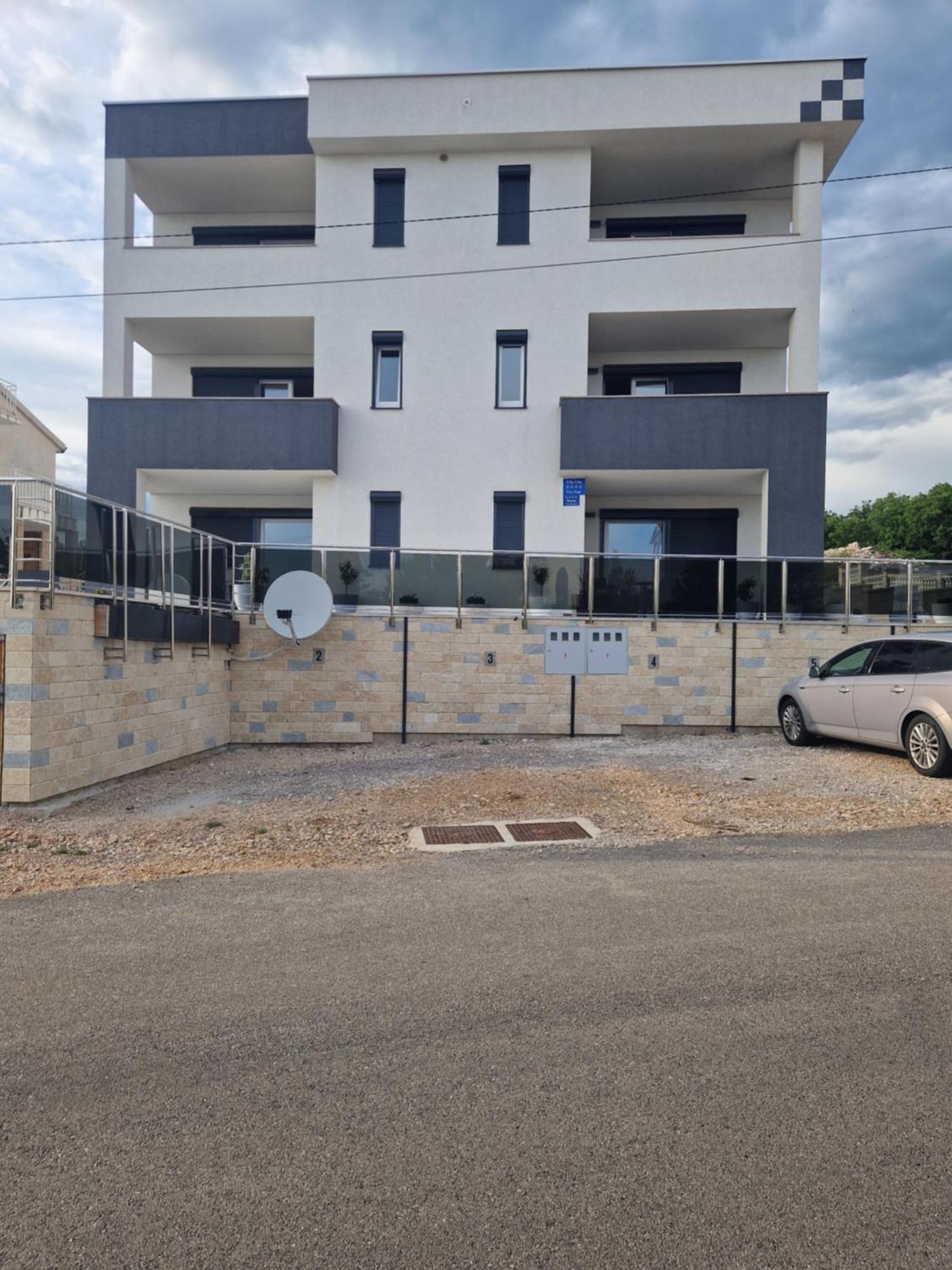 Vila Vita نوفي فينودولسكي المظهر الخارجي الصورة